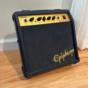 Epiphone Studio 10S Black and Gold Amplifier
